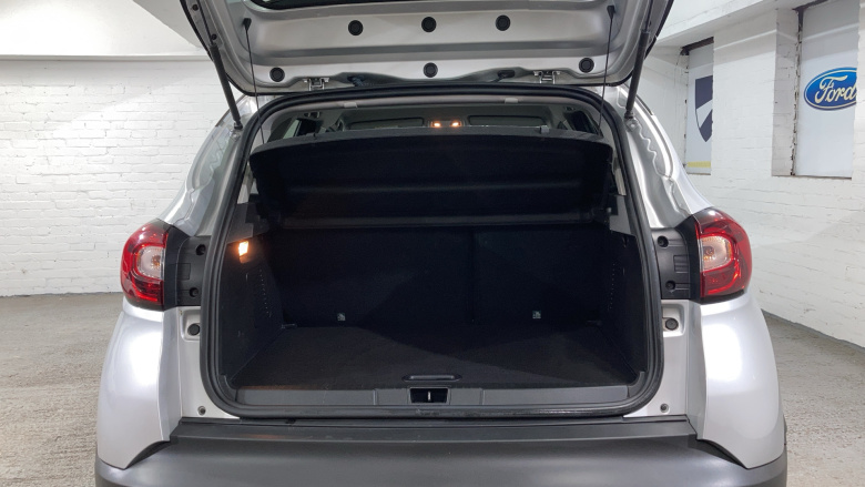 Renault Captur 1.5 dCi 90 Iconic 5dr EDC Diesel Hatchback